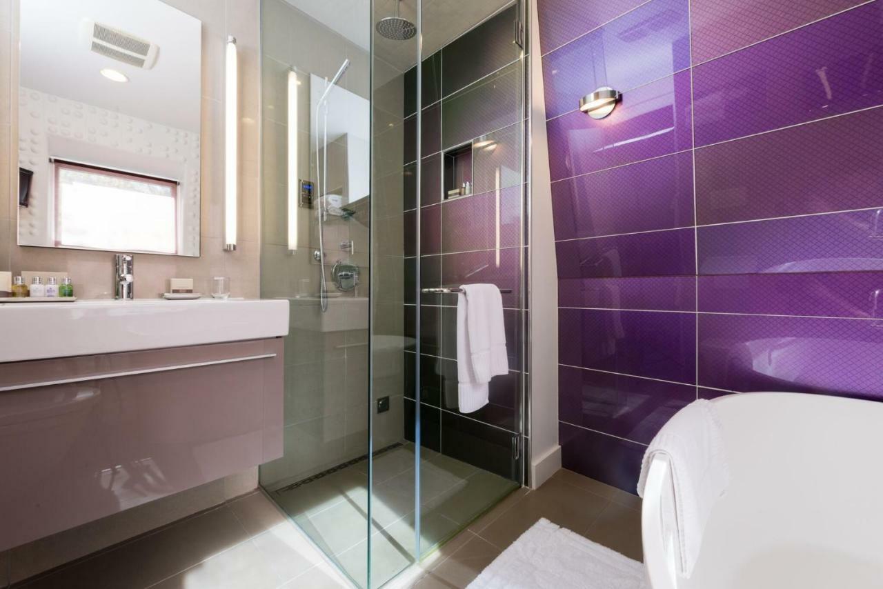 Junior Suite Spa Bath,120313956:JPEG